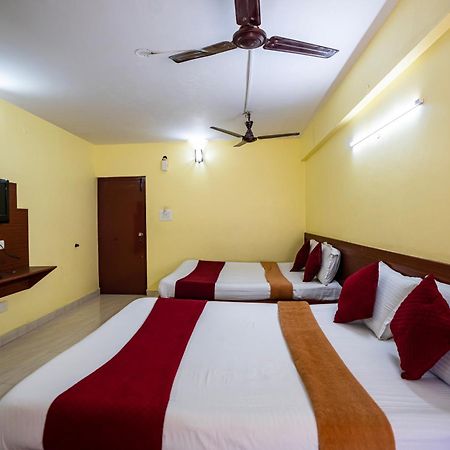 hotel Vyshak residency Májszúr Kültér fotó